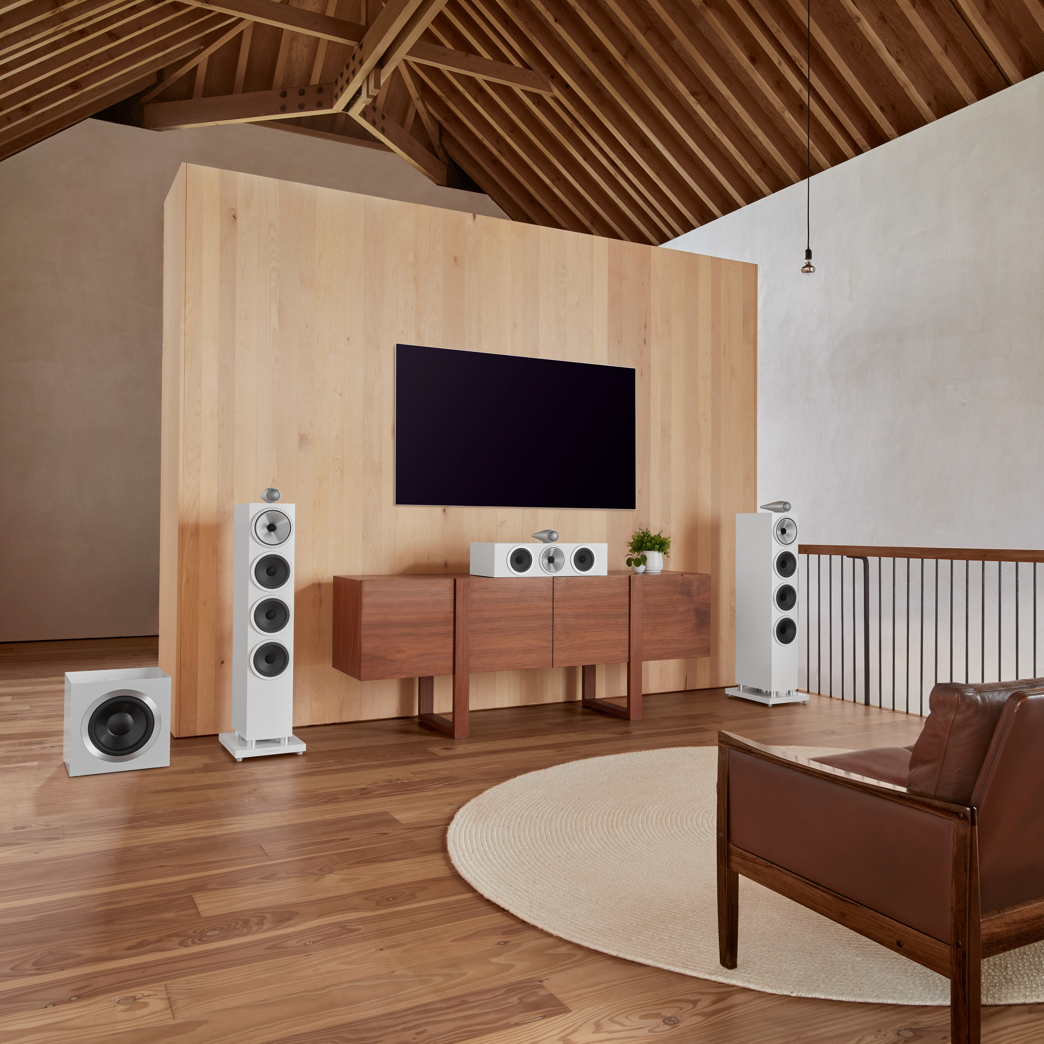 Low--B&W - 702 S3 with HTM71 S3 and DB4S - Satin White - Lifestyle 33 - 1x1